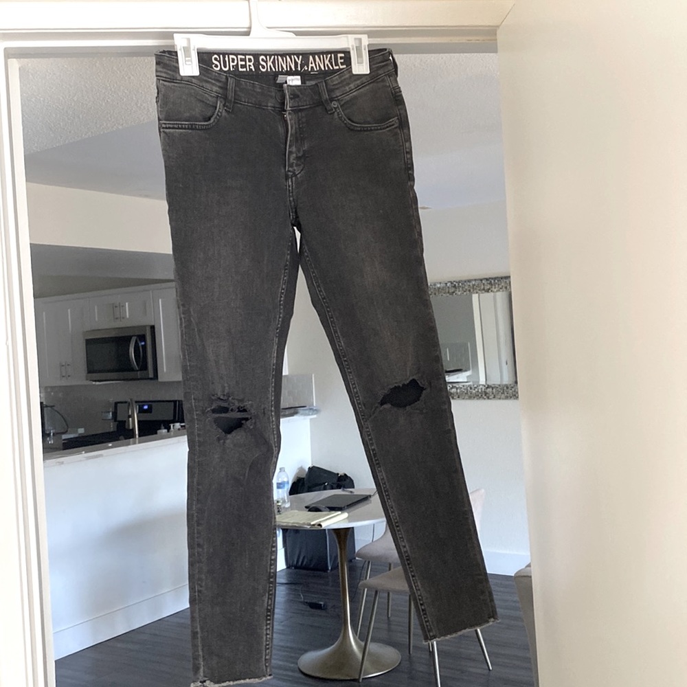 H&M divided collection gray Skinny Jeans